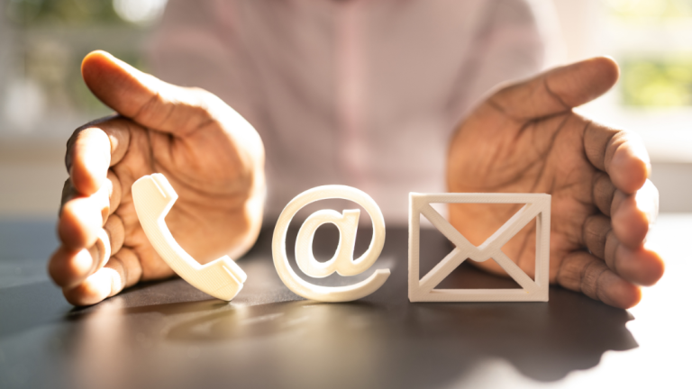 Como organizar contatos de clientes